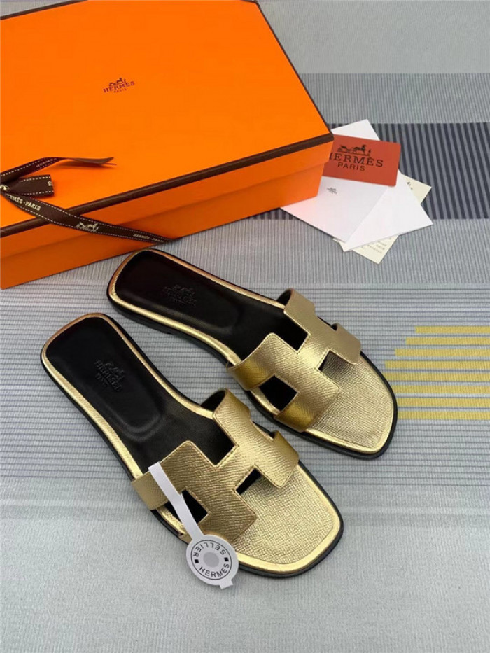 herme* sandal h31