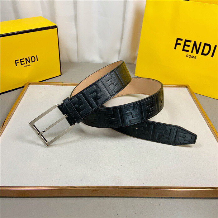 F**di belt f002