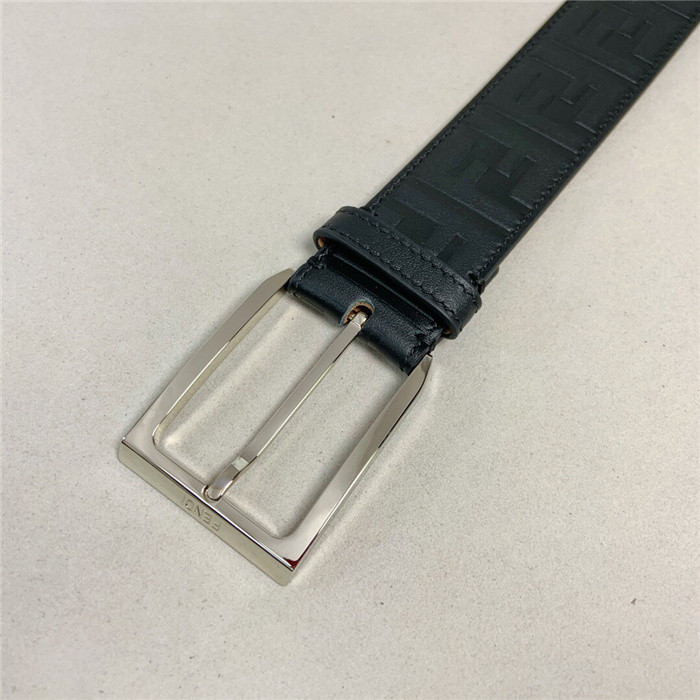 F**di belt f002