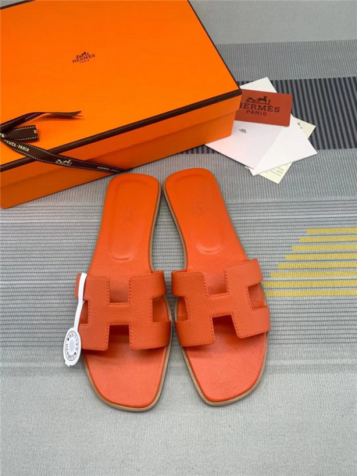 herme* sandal h51