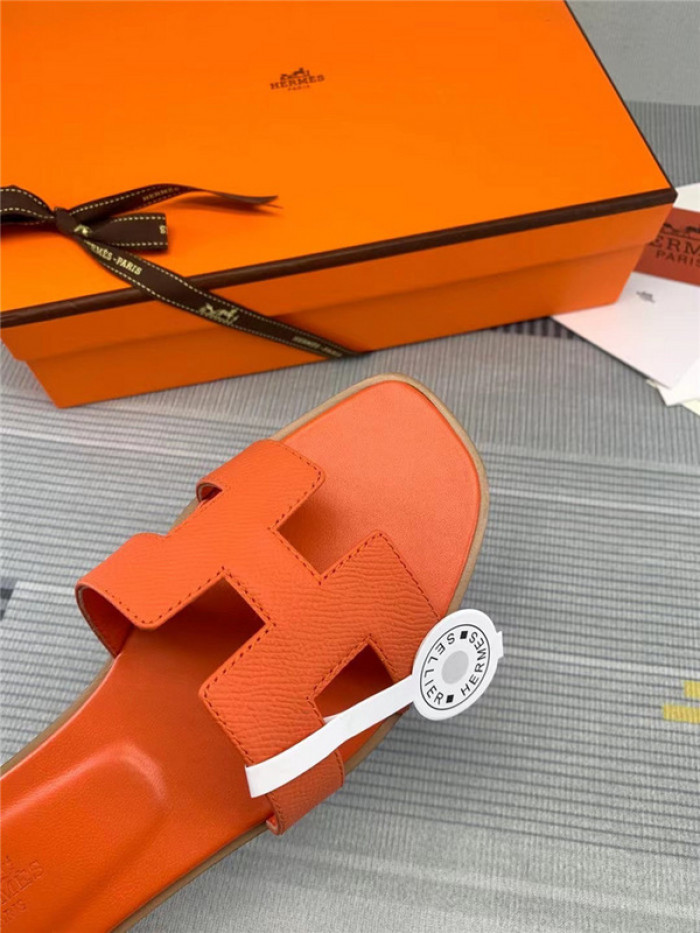 herme* sandal h51
