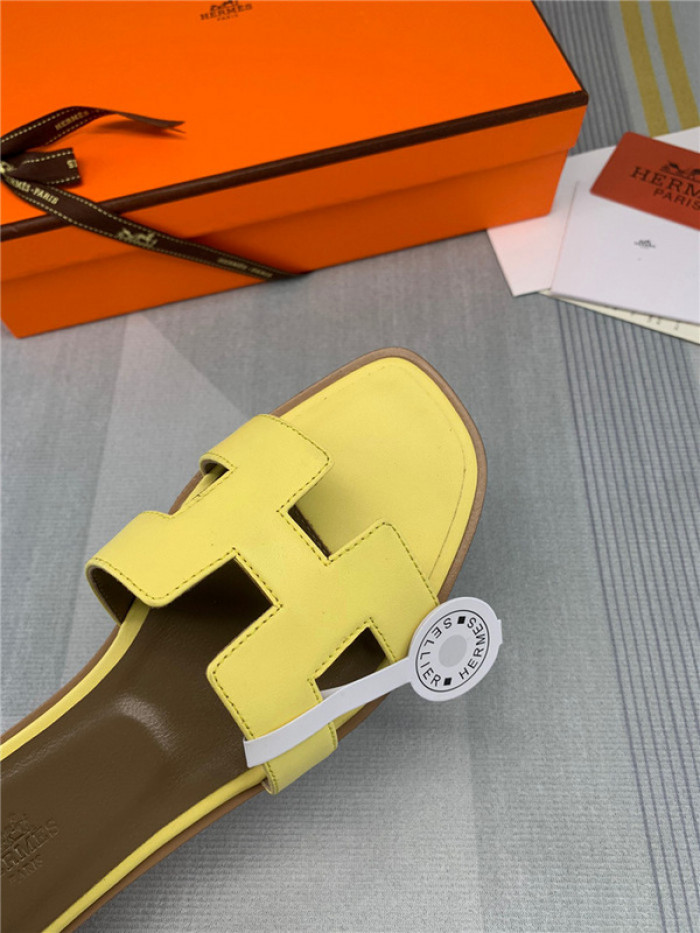 herme* sandal h42