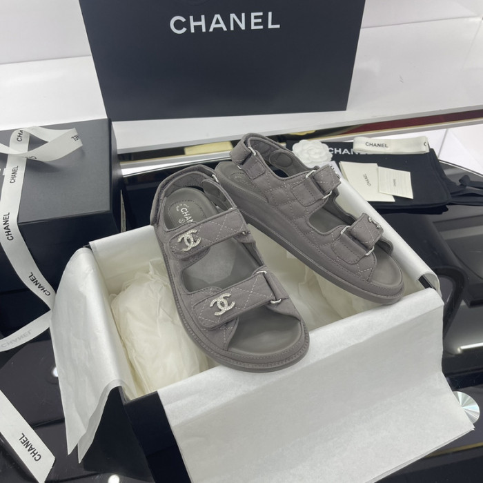 chane* sandal22