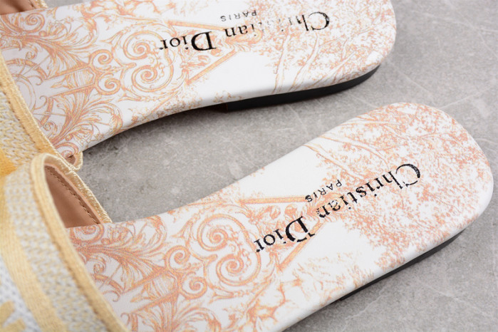 d*or sandal009