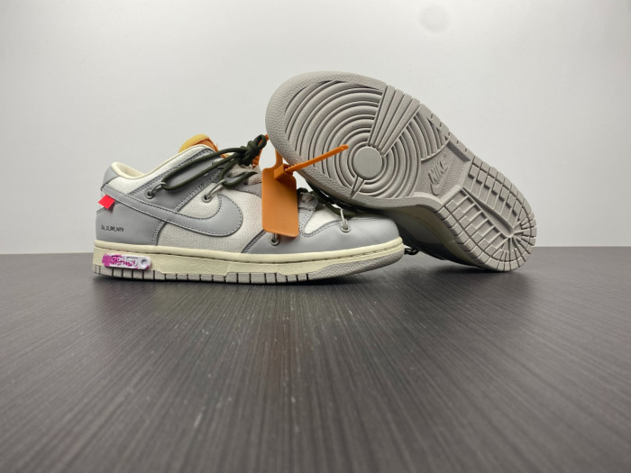 ofw x dunk low “22 of 50” dm1602-124