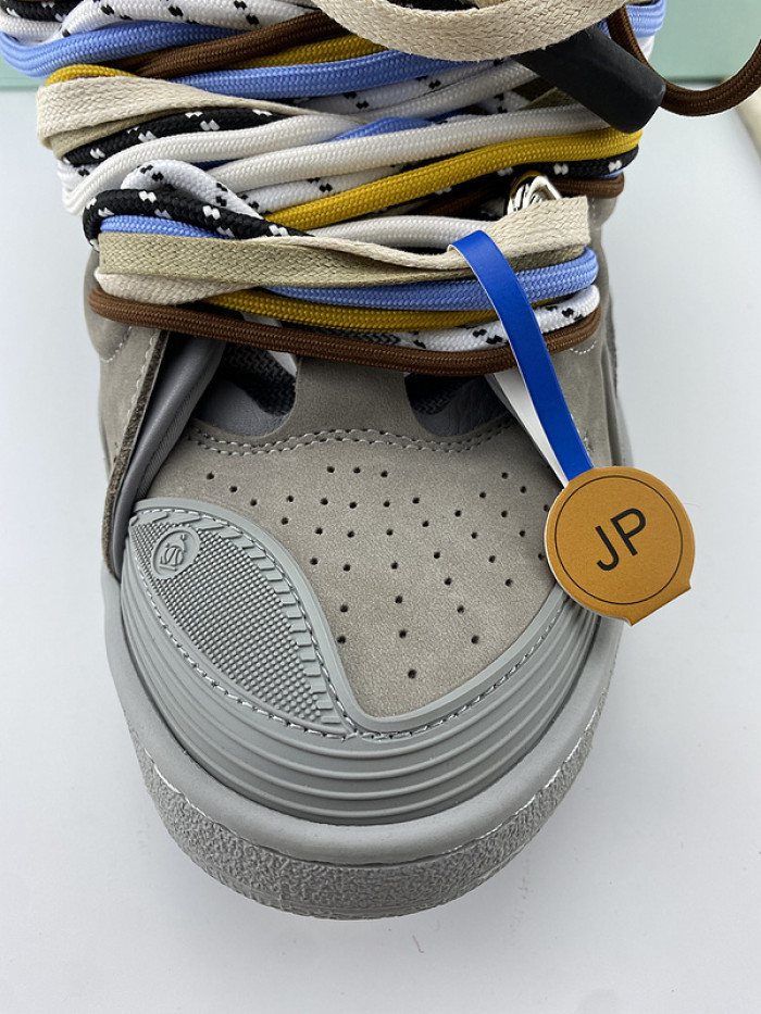 lavin sneaker48