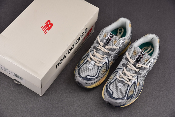 new balance 1906r thisisneverthat 