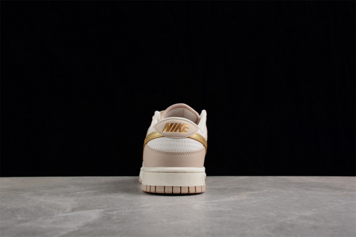 nike dunk low phantom metallic gold dx5930-001