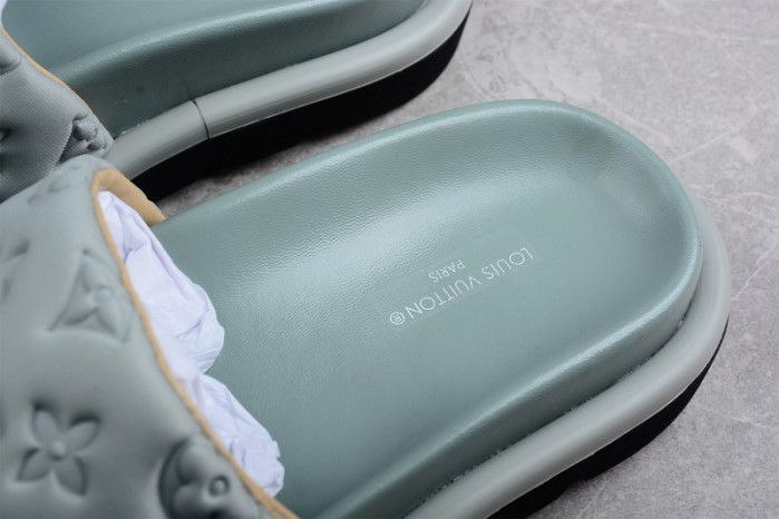 l&v slipper grey 20
