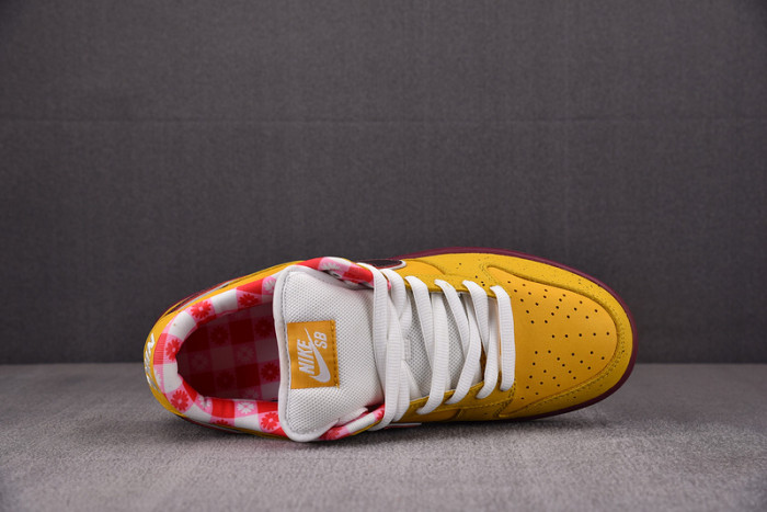 nike sb dunk low yellow lobster 313170-137566