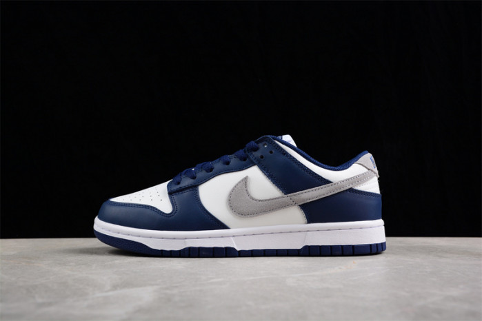 nike dunk low summit white midnight navy fd9749-400